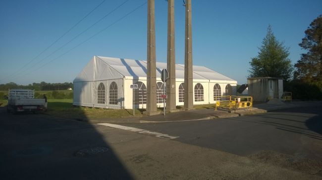 Location de tente pour salon a Saint Romain de Colbosc